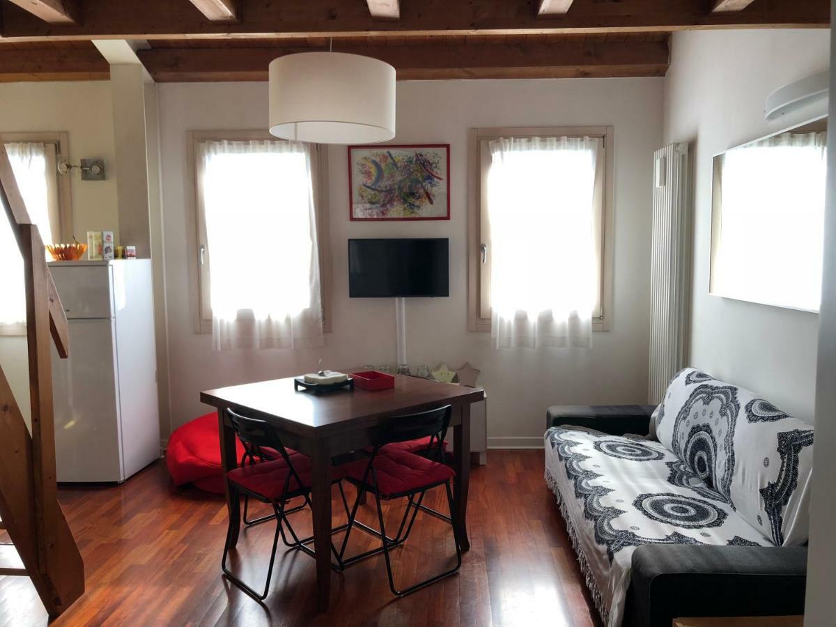 Casa Vacanze Chez La Reine - Holiday Home Vicenza Exteriér fotografie
